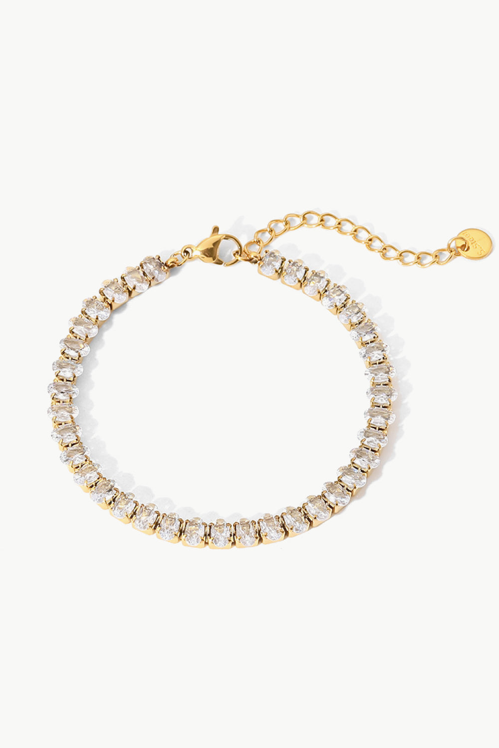 Pulsera bañada en oro de 18 quilates con circonitas incrustadas