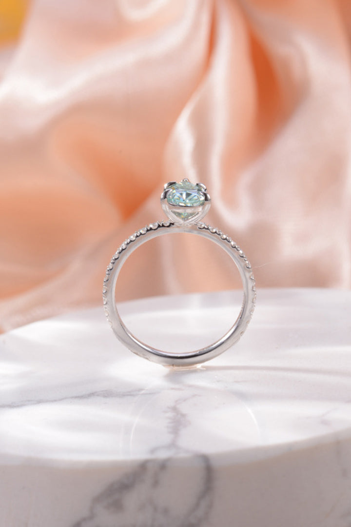 Fashion Sava | Moissanite Silver Ring | Elegant Teardrop Design