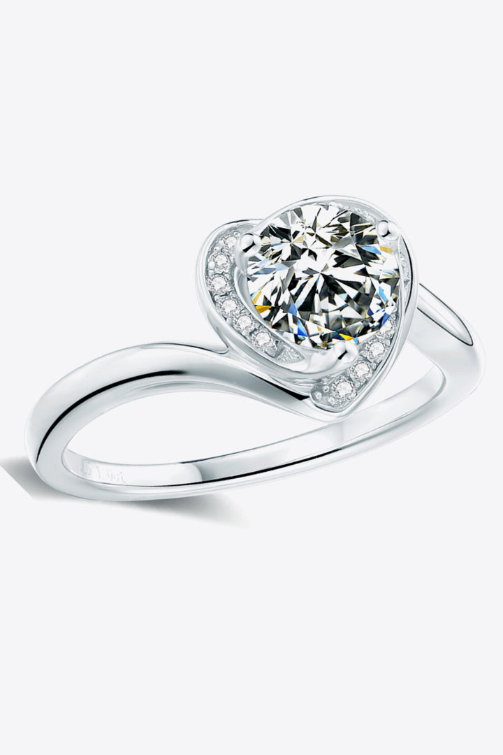 Fashion Sava | Moissanite Heart Ring | Elegant Sparkle