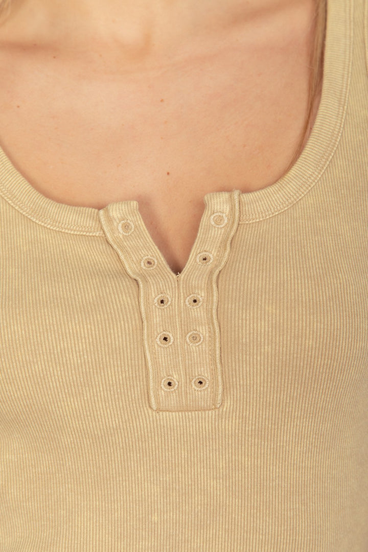 Fashion Sava | Ribbed Tank | Placket Detail Style