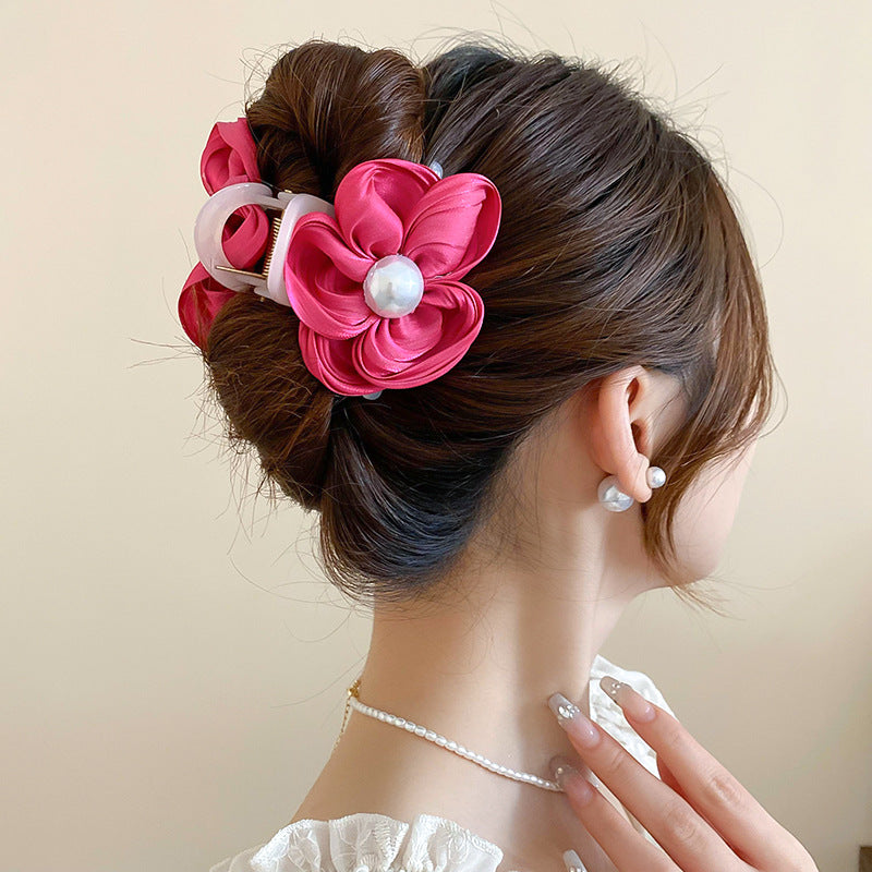 Pinza para el pelo acrílica con forma de flor