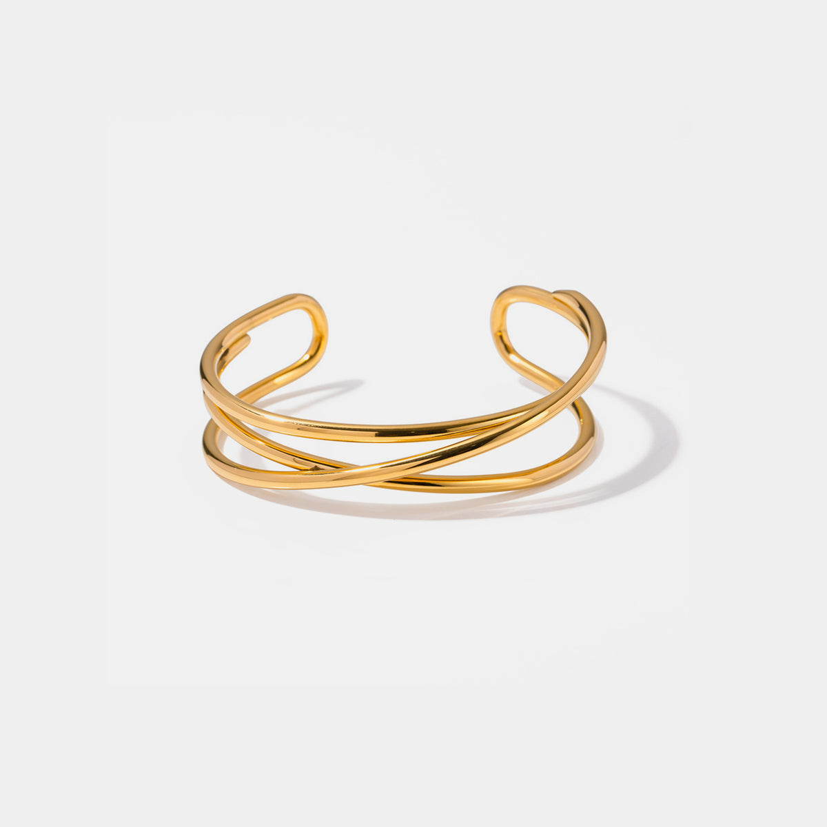 Brazalete minimalista de acero inoxidable