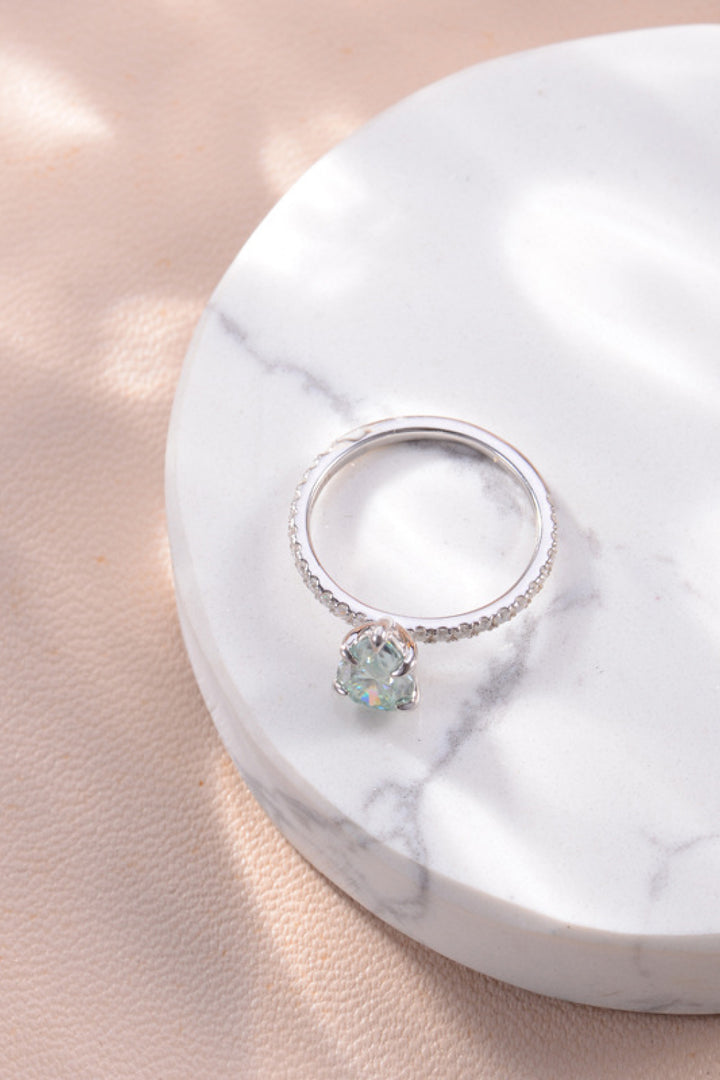 Fashion Sava | Moissanite Silver Ring | Elegant Teardrop Design