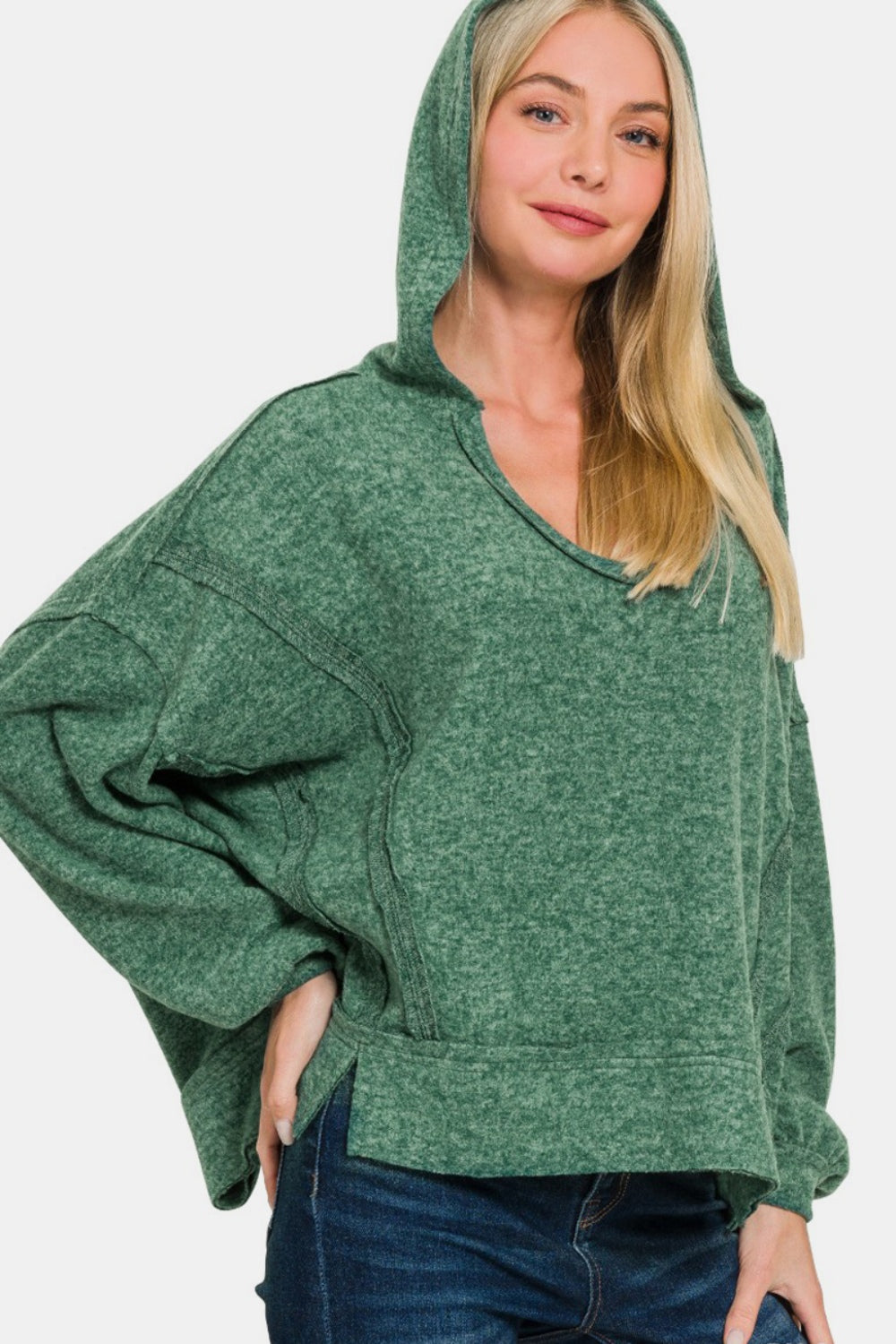 Sudadera con capucha y costuras expuestas de Zenana Brushed Hacci