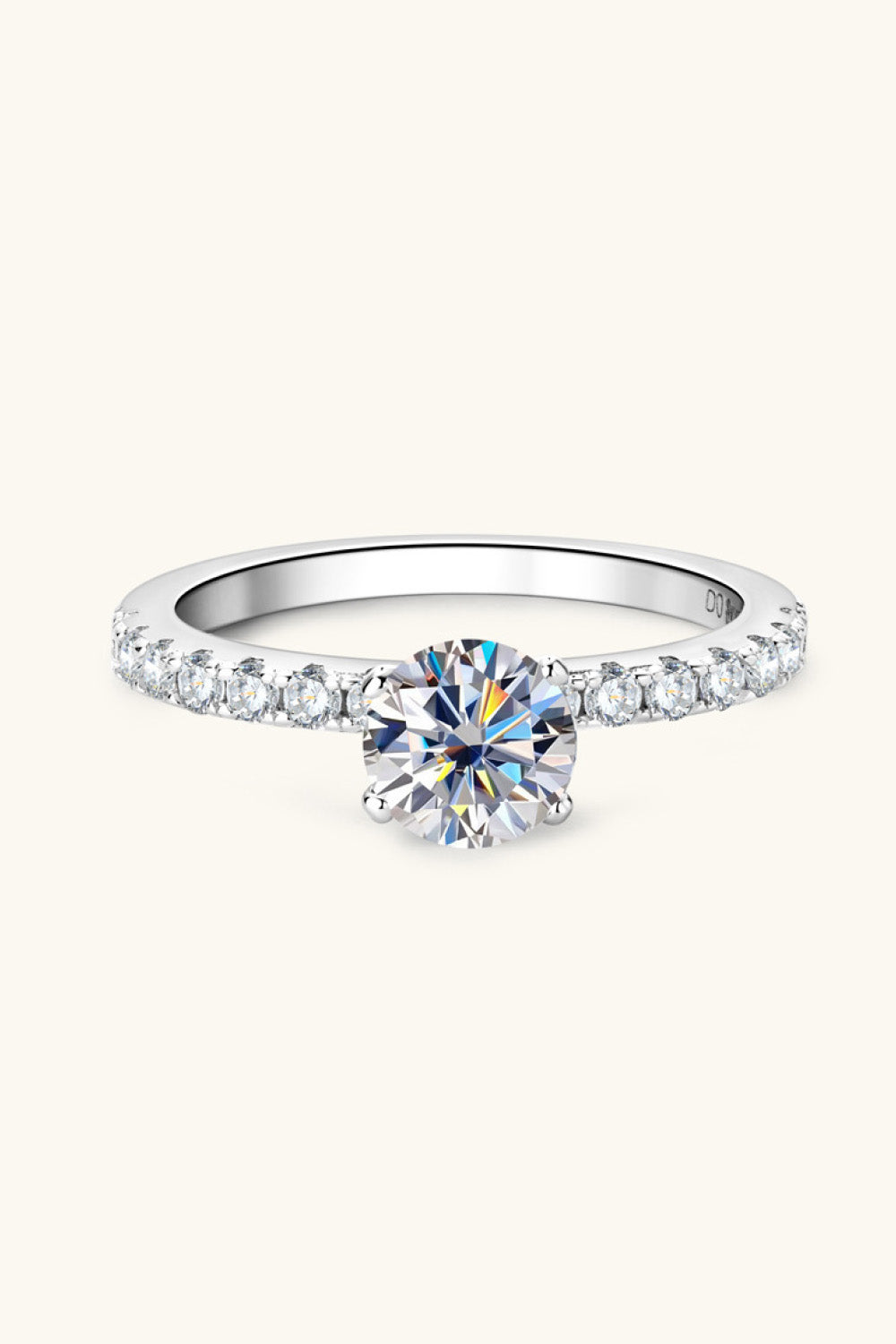 Fashion Sava | Side Stone Ring | Moissanite Elegance