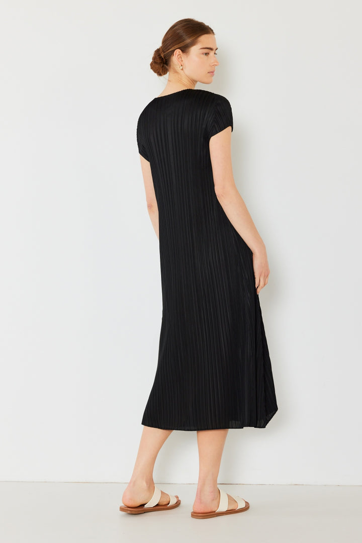 Fashion Sava | Pleated Cap Sleeve A-Line Dress | Elegant Swimwear - Black