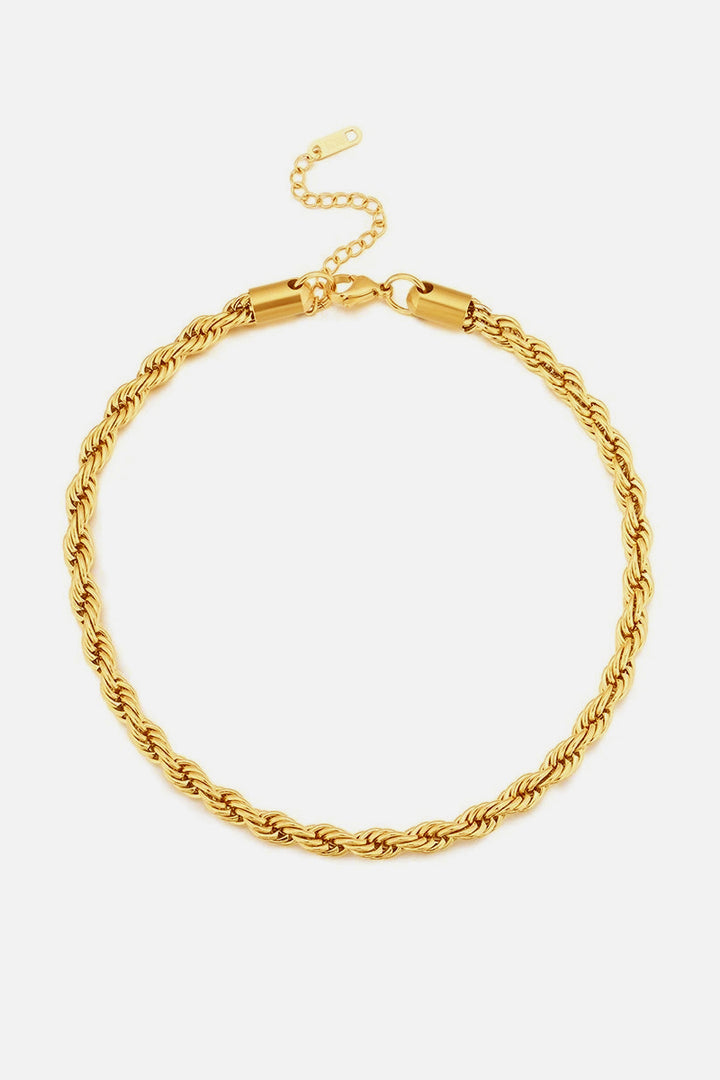 Fashion Sava | Twisted Chain Choker | Elegant Statement Accessory