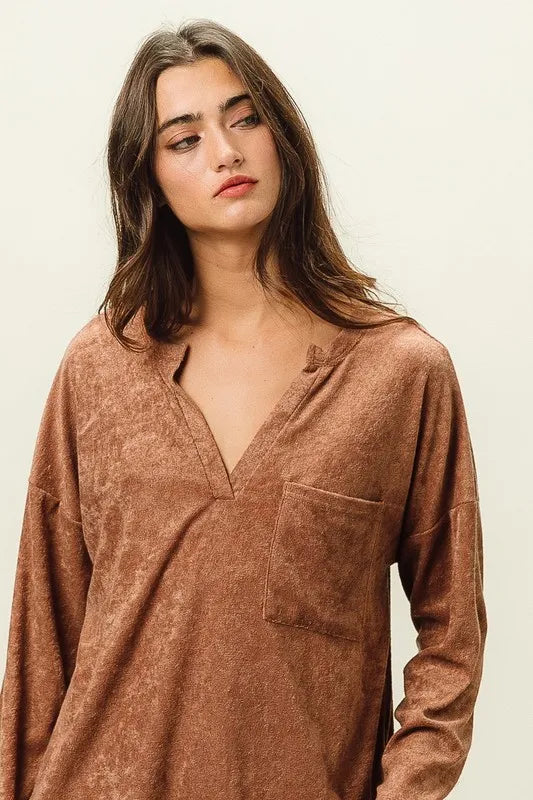 Fashion Sava | V Neck Pocket Top | Stylish & Comfortable