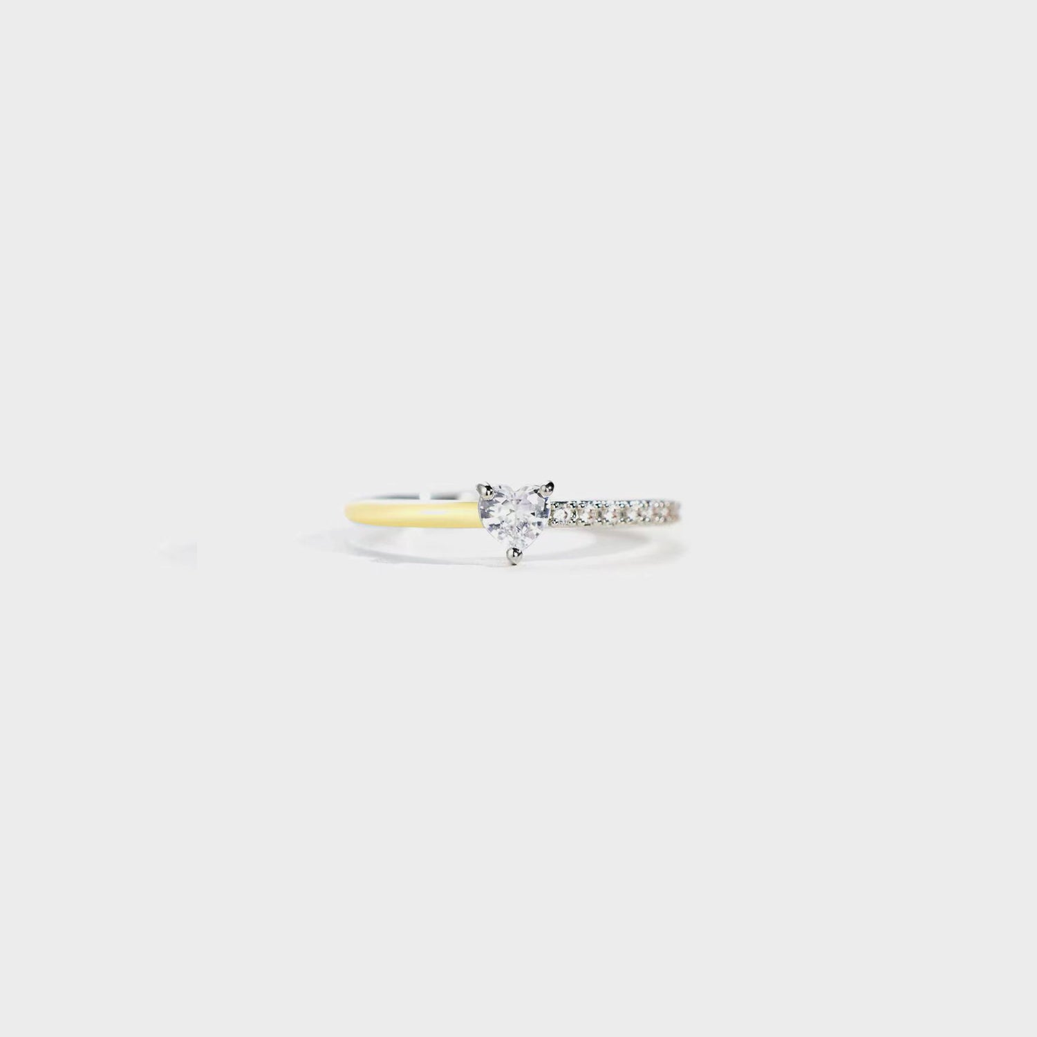 Fashion Sava | Zircon Enamel Ring | Heart Shape Design