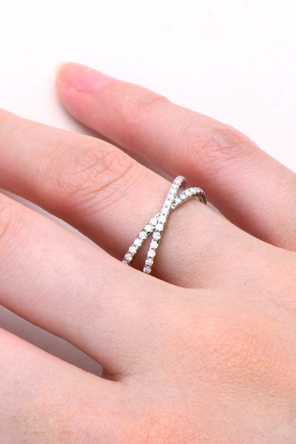 Fashion Sava | Crisscross Ring | Moissanite Sparkle