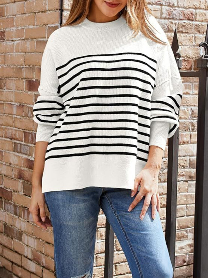 Fashion Sava | Round Neck Sweatshirt | Cozy Long Sleeve Design