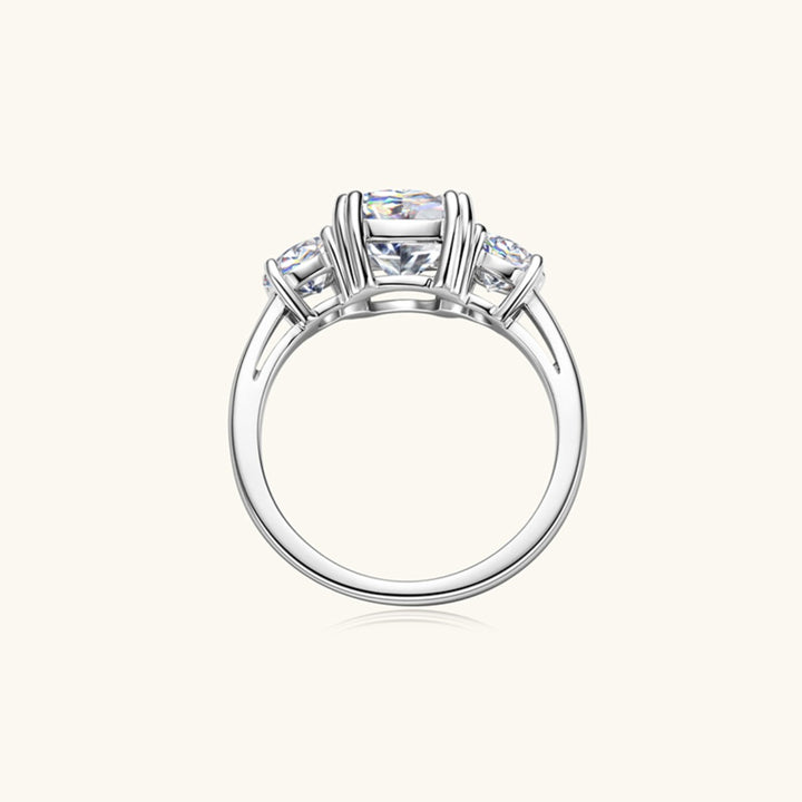 Fashion Sava | Moissanite Ring | Elegant Sterling Silver Design