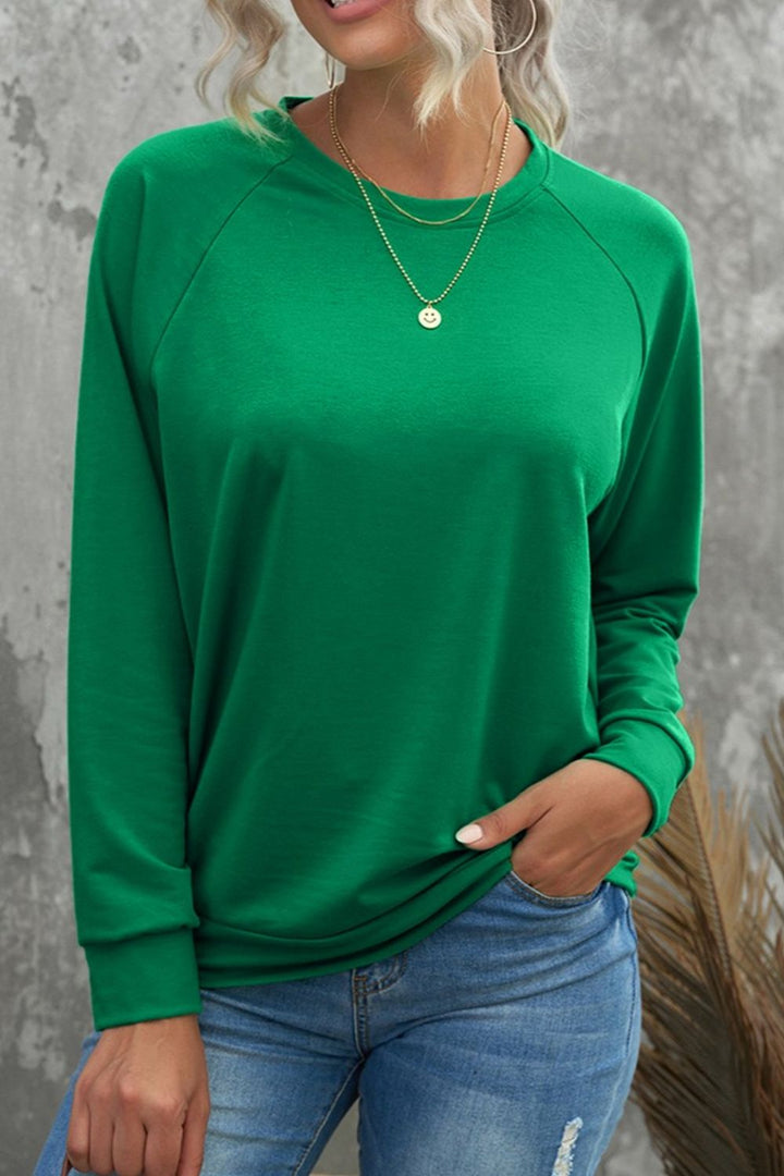 Fashion Sava | Long Sleeve Sweatshirt | Cozy Everyday Wear