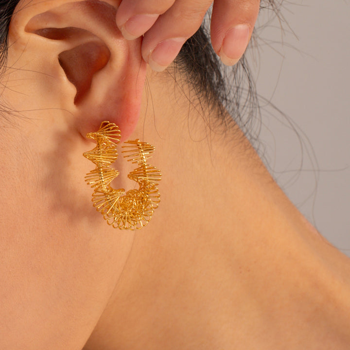 Fashion Sava | C-Hoop Earrings | 18K Gold-Plated Stainless Steel