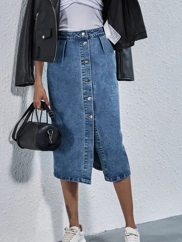 Fashion Sava | Buttoned Denim Skirt | Convenient Pockets