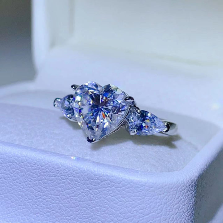 Fashion Sava | Moissanite Ring | 925 Sterling Silver Elegance